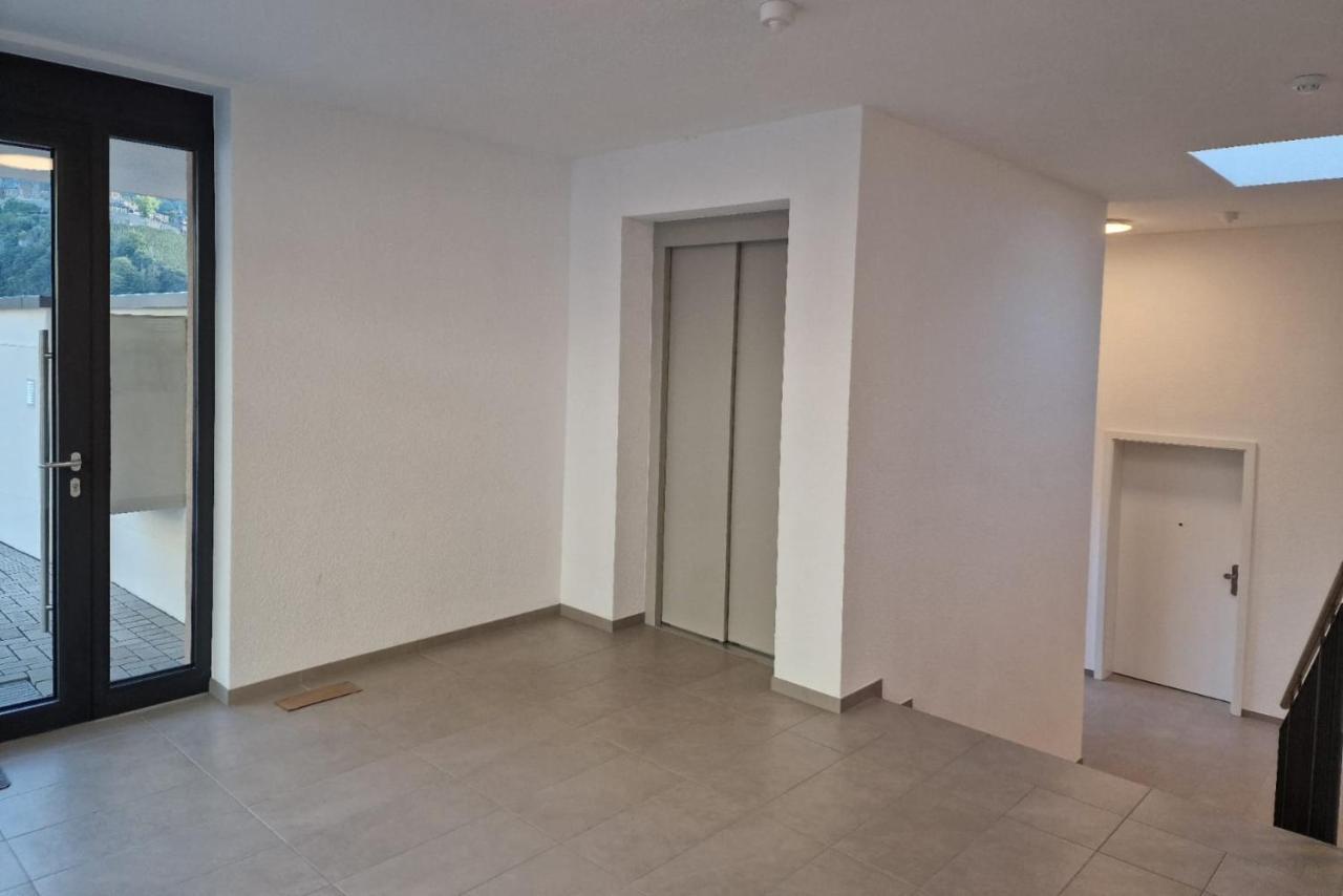 Vivamosel: Appartement Mit Mosel & Burgblick - Balkon - Parken - Aufzug - Fahrradraum โคเคห์ม ภายนอก รูปภาพ